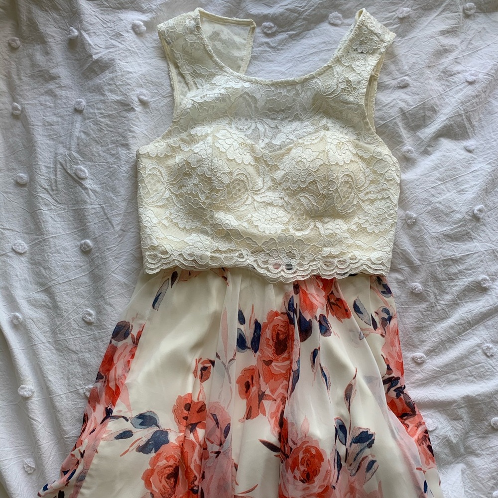 2 piece Floral Set